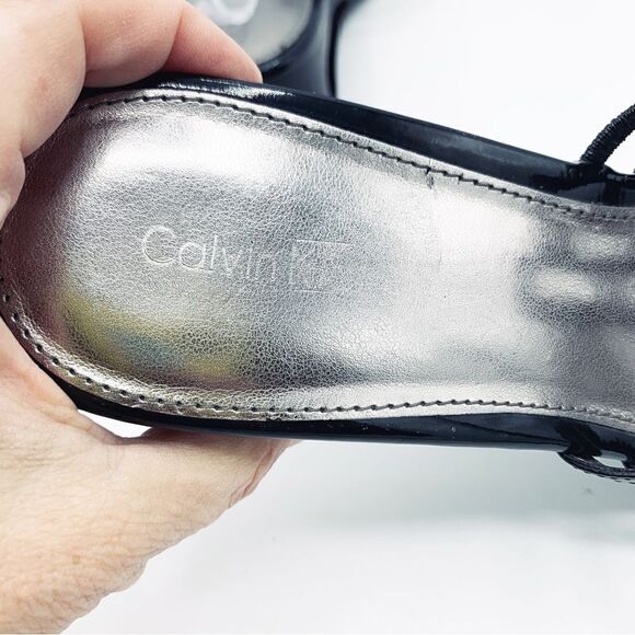 Calvin Klein Women’s Black Patent Leather Cut Out Window Wedge Size 8 - Picture 15 of 16